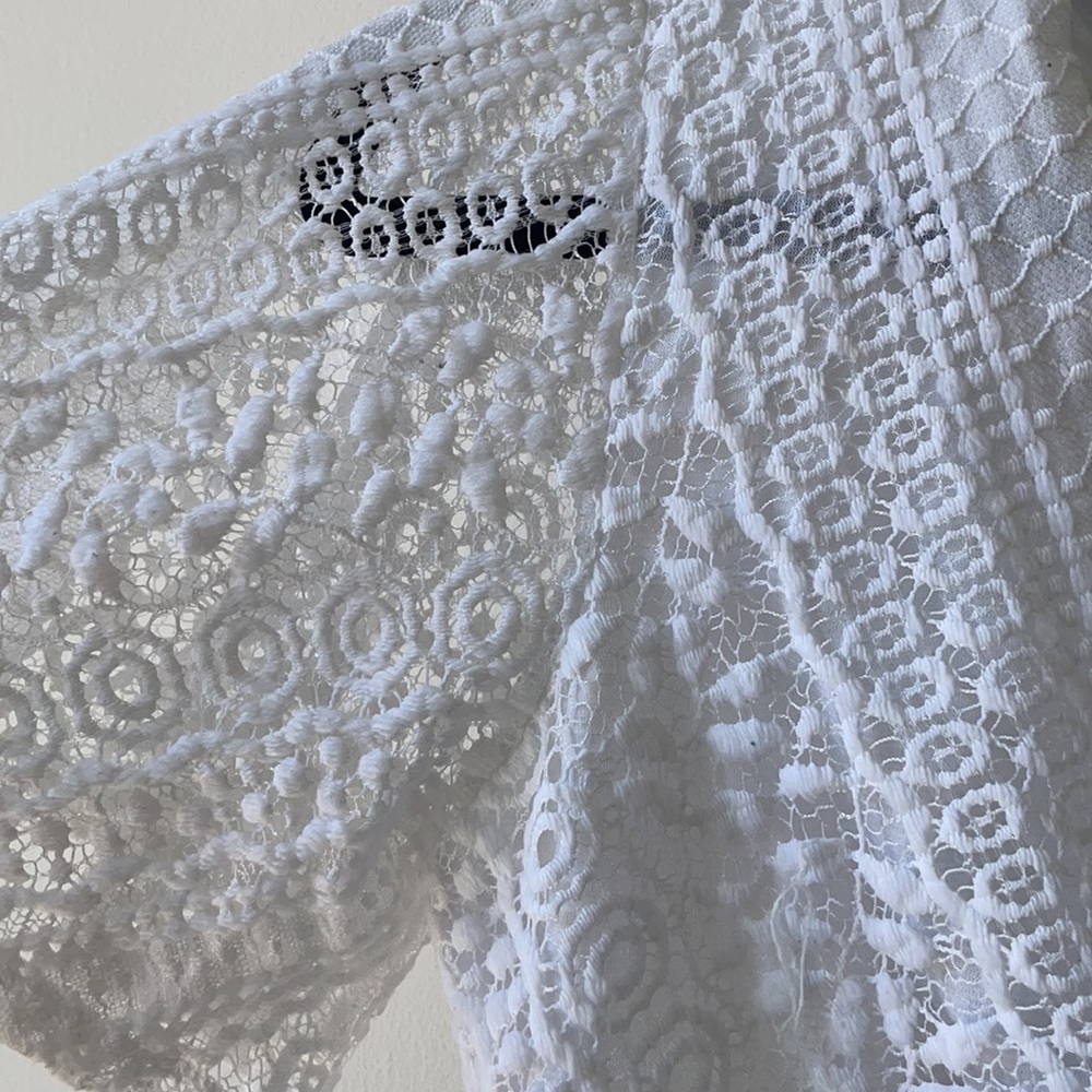 Lace blouse - Picture 2 of 3
